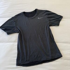 Nike Men's Dark Gray Dri-Fit Short Sleeve Tee